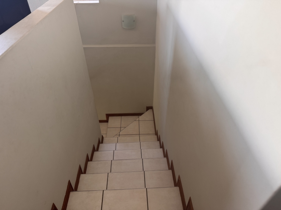 4 Bedroom Property for Sale in Monte Christo Western Cape